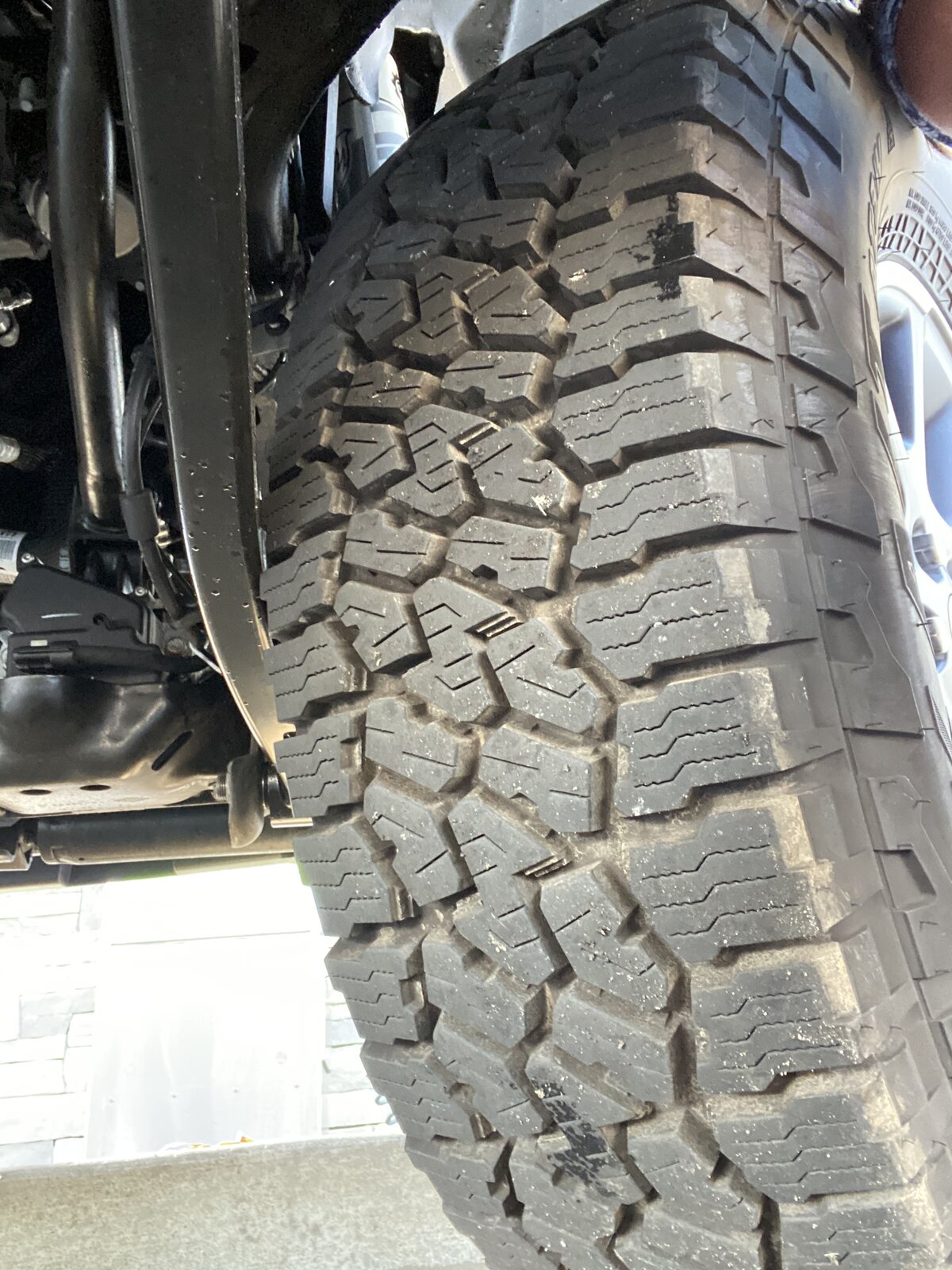 285/75R18 rubbing on Mopar 2” lift | Jeep Gladiator (JT) News, Forum ...