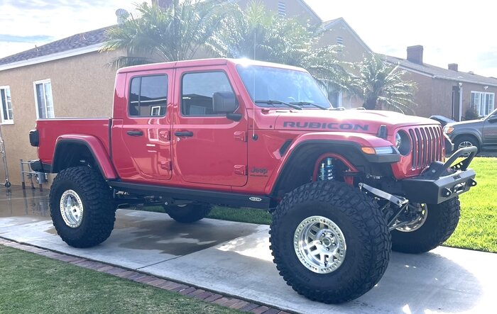 My Build: 2023 Jeep Rubicon Gladiator on 40's