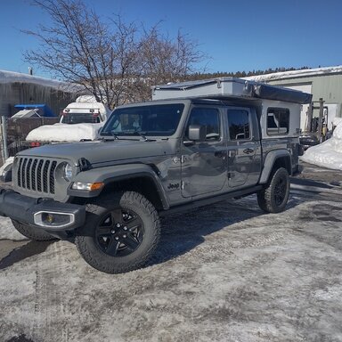 Which look better? Honest opinions | Jeep Gladiator (JT) News, Forum ...