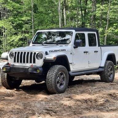 Steps that work with OEM Rock Sliders? | Jeep Gladiator (JT) News ...