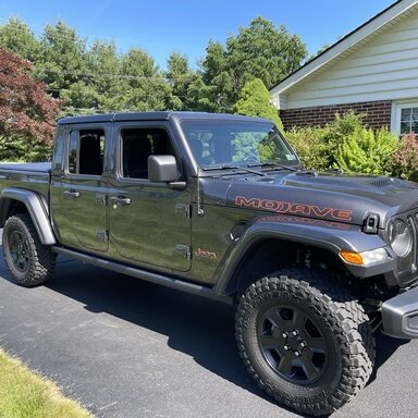 Maryland - 2021 Mojave stock front bumper | Jeep Gladiator (JT) News ...