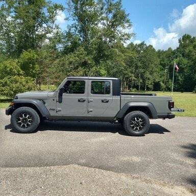 Weather tech mud flaps on Sport with MaxTow | Jeep Gladiator (JT) News ...