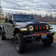 Did you remove your side fender vents?  Jeep Gladiator (JT) News, Forum,  Community 