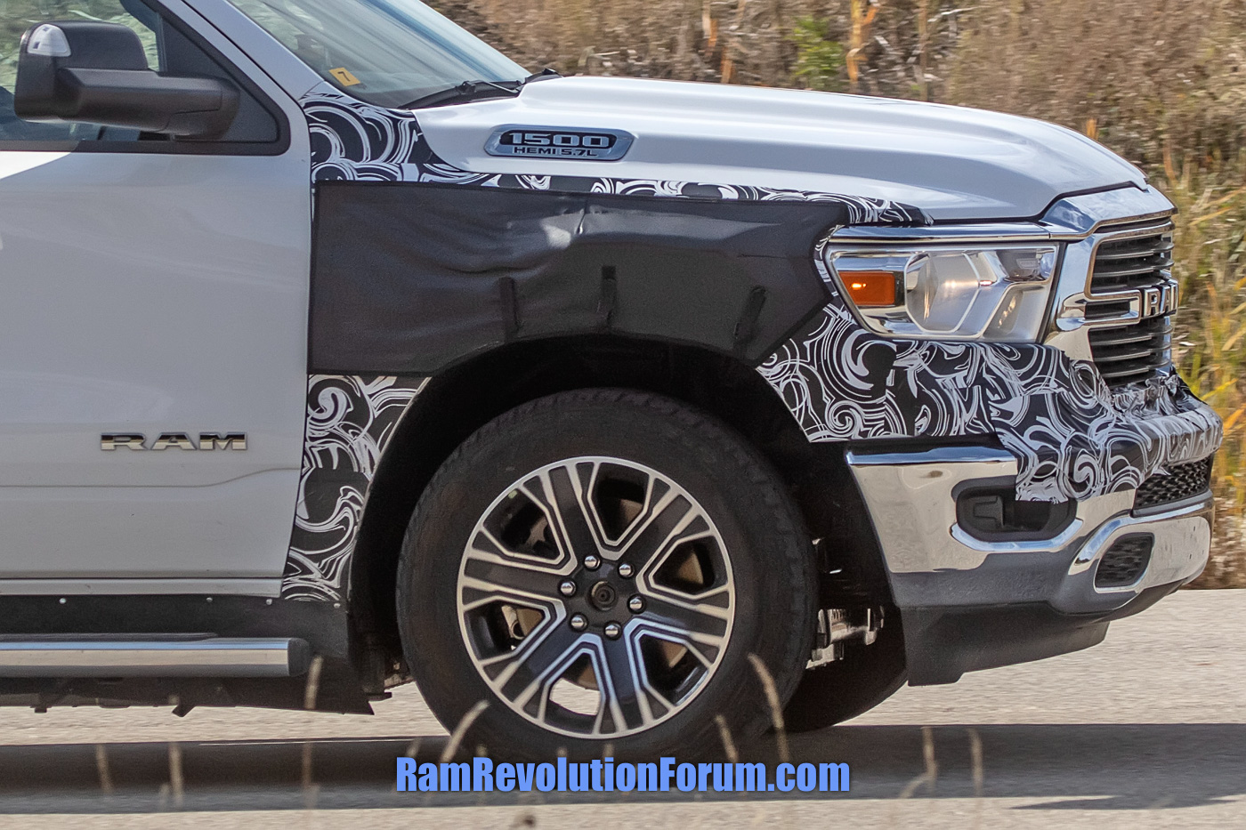 Ram 1500 EV Pickup - First Mule / Prototype Spotted | Jeep Gladiator ...