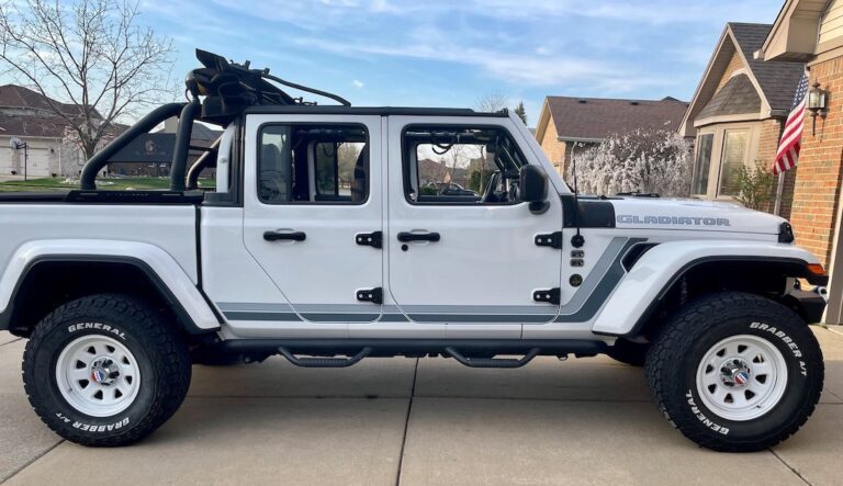 TheTrailGeek - Gator Green Jeep Gladiator Rubicon Build