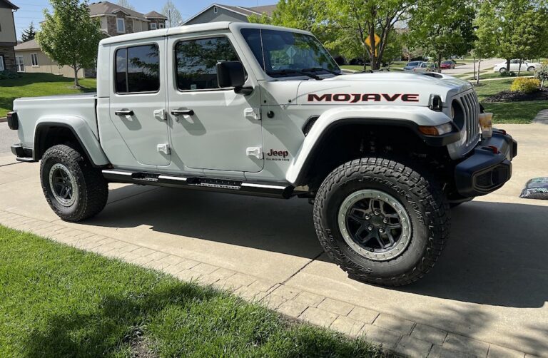 TheTrailGeek - Gator Green Jeep Gladiator Rubicon Build